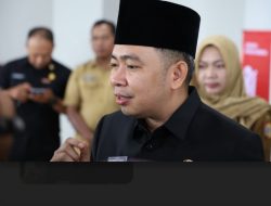 Antrean di Sejumlah SPBU Mengular Kendala Distribusi, Gus Bupati Imbau Warga Jember Tidak Panic Buying,