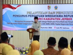 Pengurus PWRI Jember Dikukuhkan, Teguhkan Peran Wredatama dalam Pengabdian.