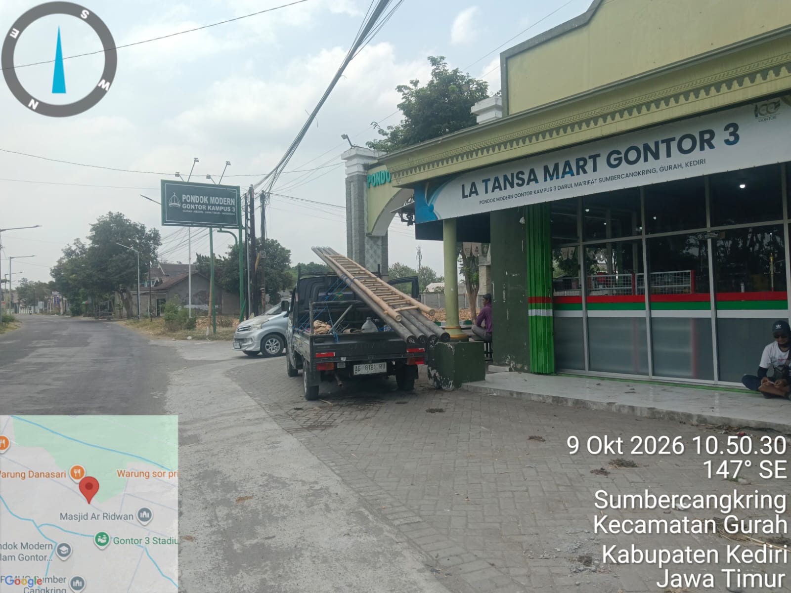 Diduga Belum Kantongi Izin, Pemasangan Tiang Internet iForte di Desa Sumbercangkring Jadi Sorotan 2 1000398521