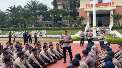 Polri Terjunkan 200 Personel Brimob dan 10 Personel Bareskrim Tangani Karhutla di Kalimantan 1 1001667537