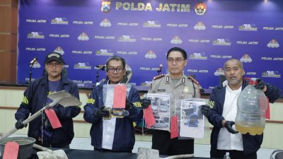 Polda Jatim Ungkap Dugaan Pembunuhan Berencana Dua Korban di Madiun, Satu Tersangka Diamankan 2 1001672944
