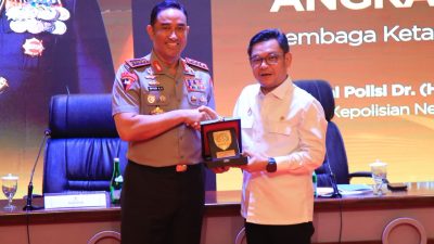 Kapolri Tekankan Integritas Personel dan Pelayanan Humanis untuk Perkuat Kepercayaan Publik 2 1001687981