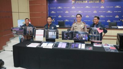 Polda Jatim Ungkap Sindikat Jual Beli Akun Bodong hingga Promosi Judi Online Kamboja 2 1001688061