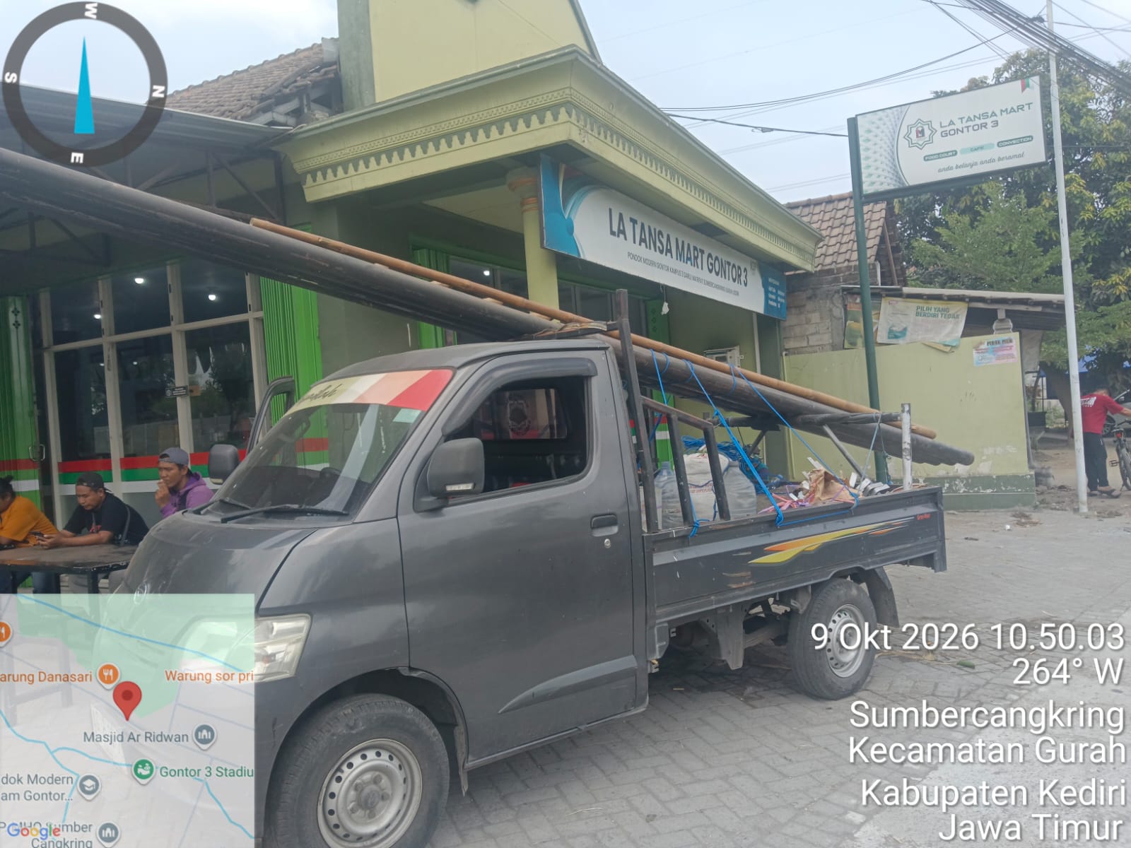 Diduga Belum Kantongi Izin, Pemasangan Tiang Internet iForte di Desa Sumbercangkring Jadi Sorotan 1 IMG 20261009 WA0004