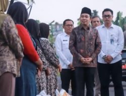 Perum Bulog Bersama Pemkab Jember Bakal Salurkan Bantuan Pangan secara Door to Door.